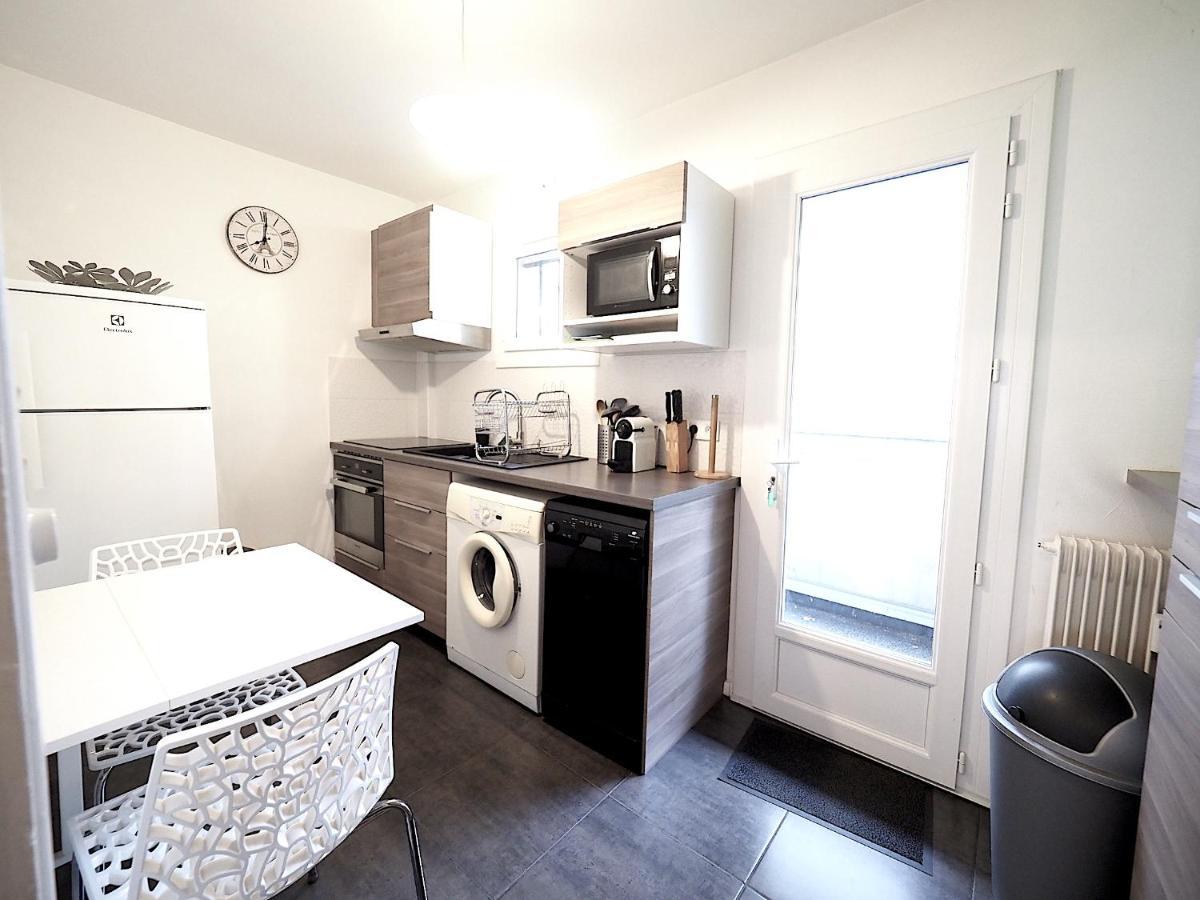 Apartment Le Callou - Parking - Face Aux Thermes - Rez De Chaussee Vichy